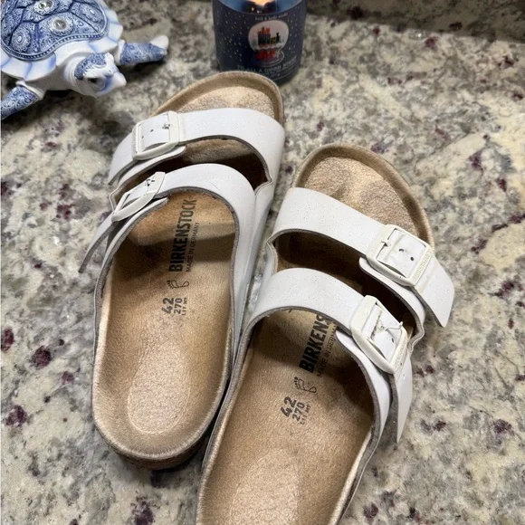 Birkenstock White Double Strap Sandals - Picture 7 of 9